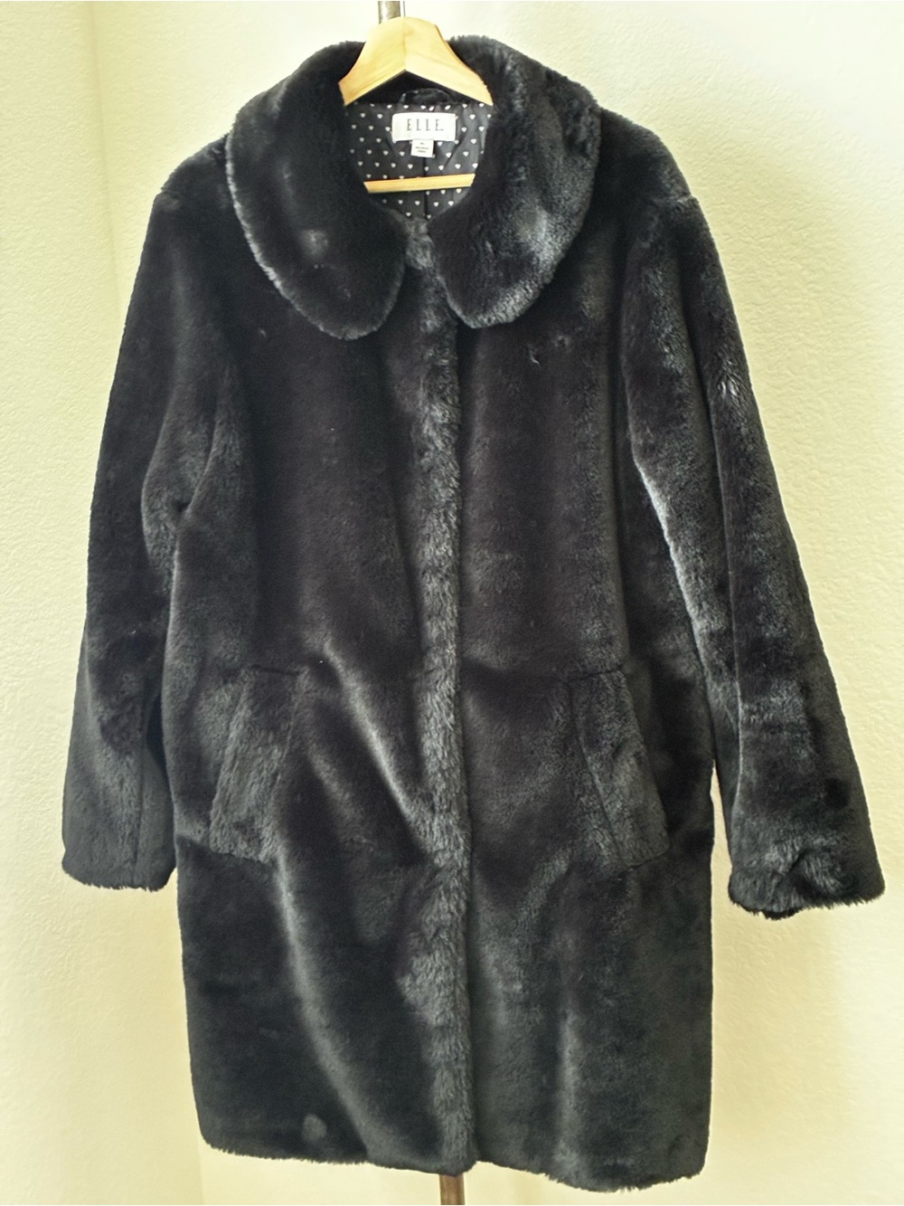 Elle sz XL Faux Fur Coat Black Great Condition Grandma Mob Wife Streetcore Goth